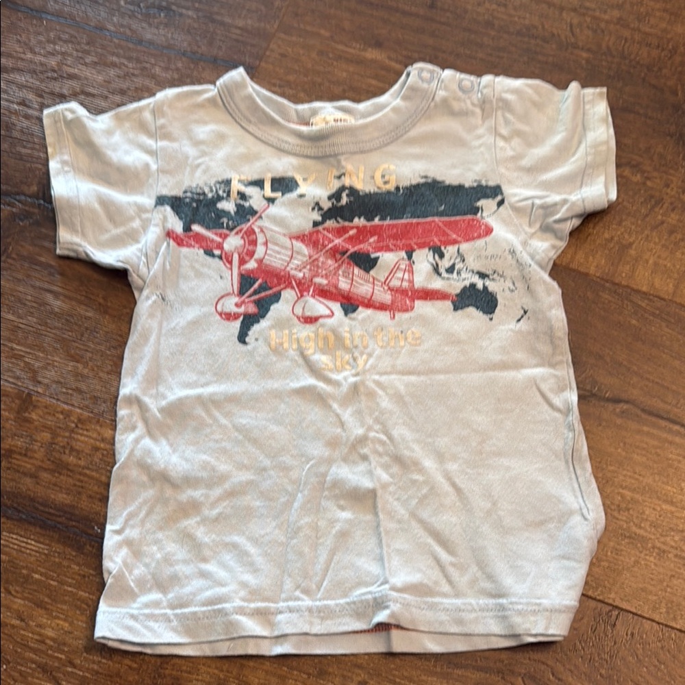 Bit’z kids light blue vintage airplane 18-24 “flying high in the sky” top tshirt